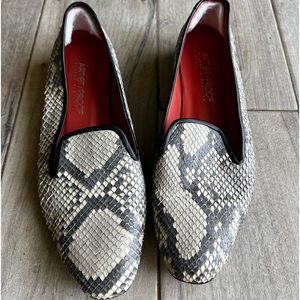 Stubbs & Wootton women’s snakeskin slippers size 8